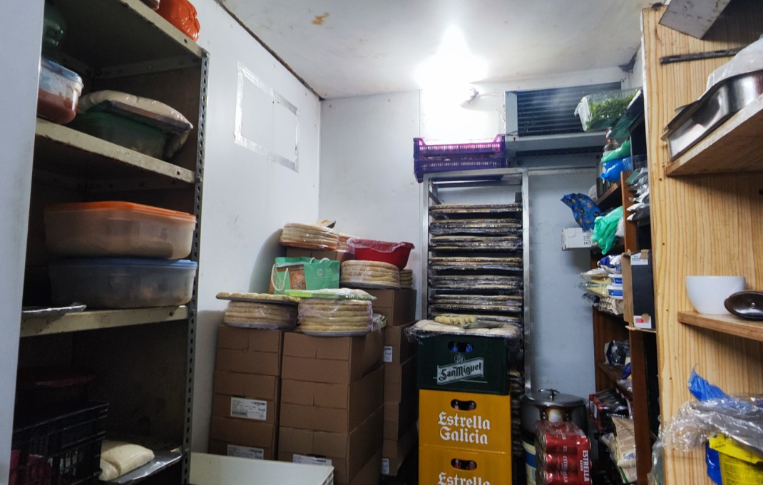 Traspaso - Bar Restaurante -
Barcelona - Poble Sec-montjuïc