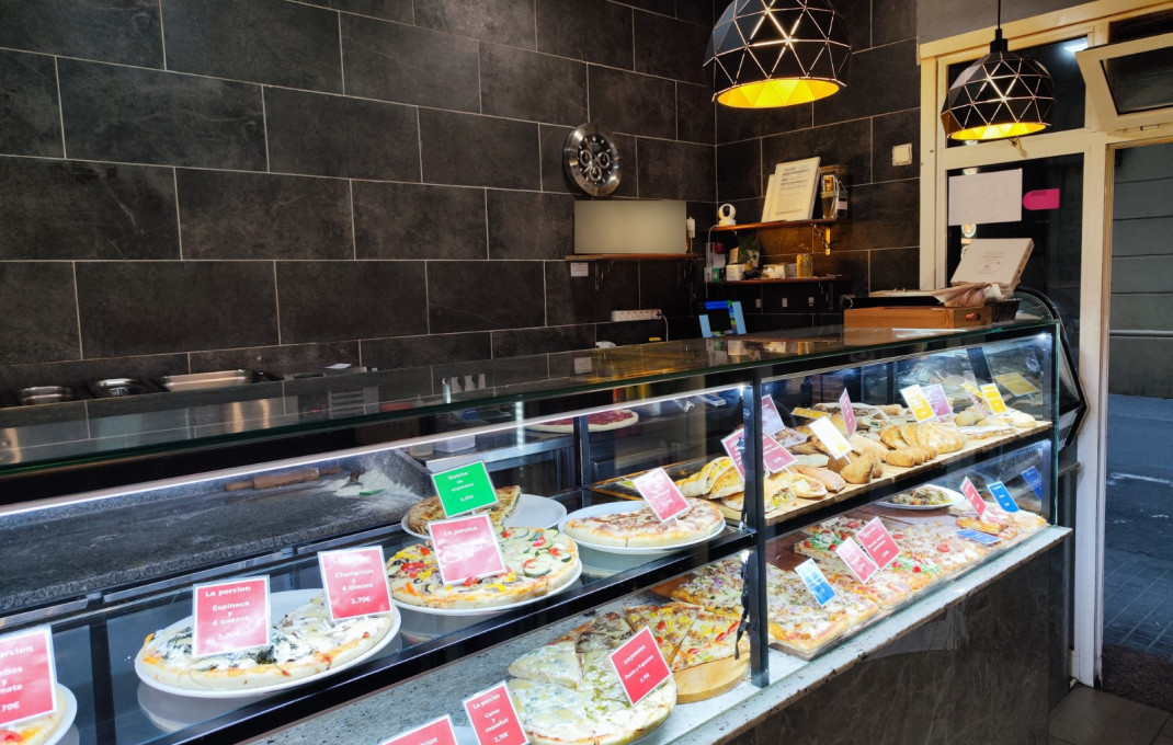 Traspaso - Bar Restaurante -
Barcelona - Poble Sec-montjuïc