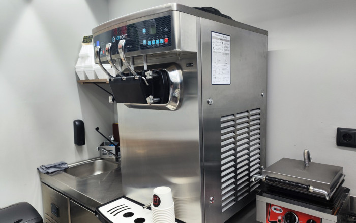 Transfer - Heladería -
Barcelona - Clot