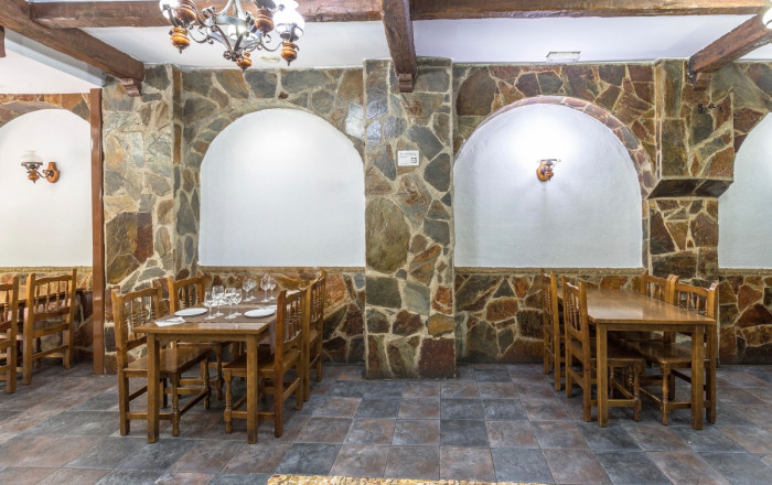 Traspaso - Bar Restaurante -
Esplugues de Llobregat - Montesa