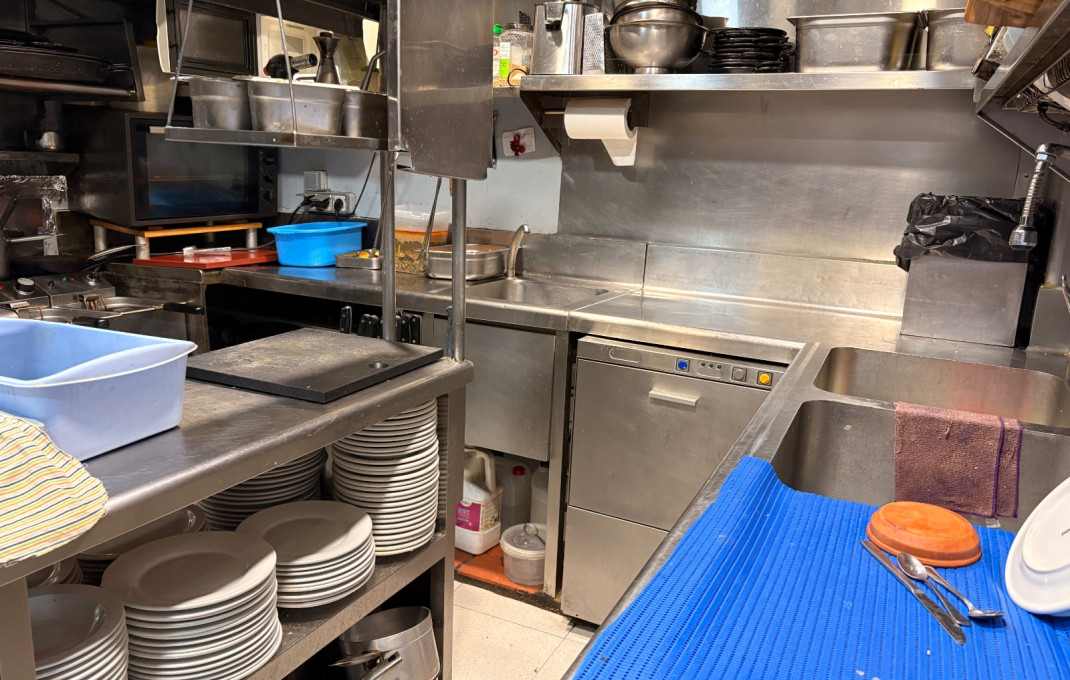 Traspaso - Bar Restaurante -
Esplugues de Llobregat - Montesa