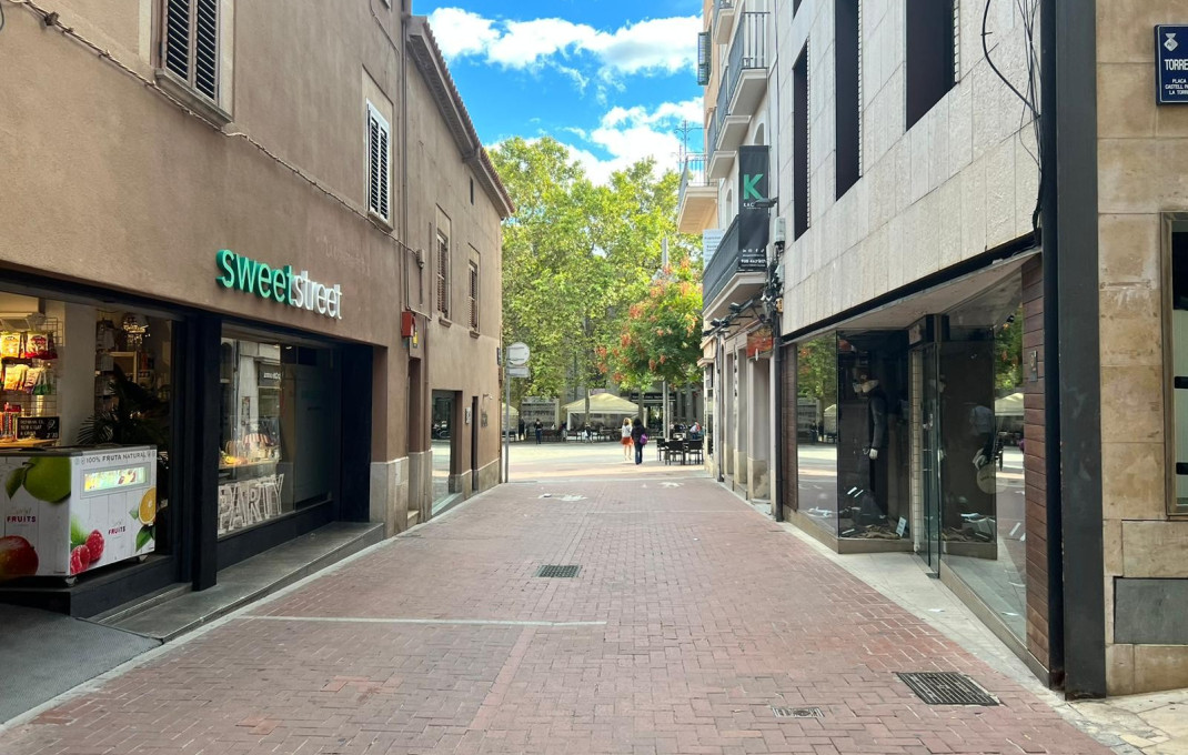 Venta - Restaurante -
Terrassa