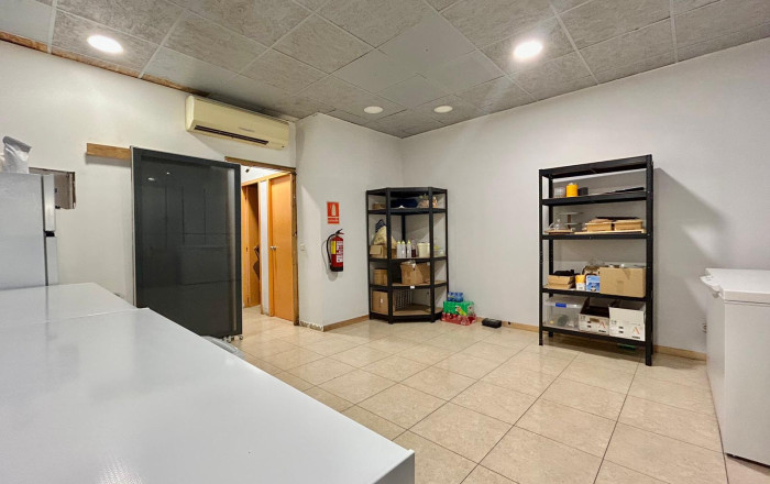 Traspaso - Obradores y/o Panaderias -
Barcelona - La Nova Esquerra De L´ Eixample