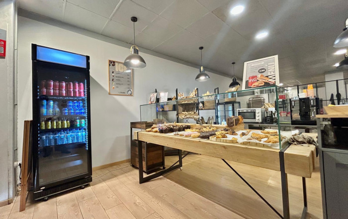 Traspaso - Obradores y/o Panaderias -
Barcelona - La Nova Esquerra De L´ Eixample