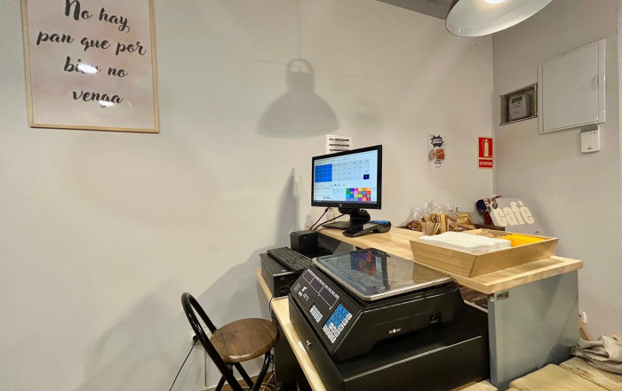 Traspaso - Obradores y/o Panaderias -
Barcelona - La Nova Esquerra De L´ Eixample