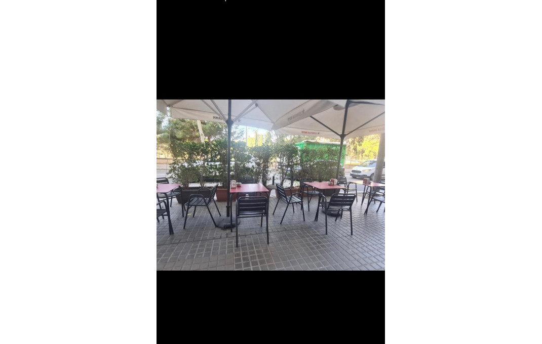 Traspaso - Bar Restaurante -
Barcelona - Eixample