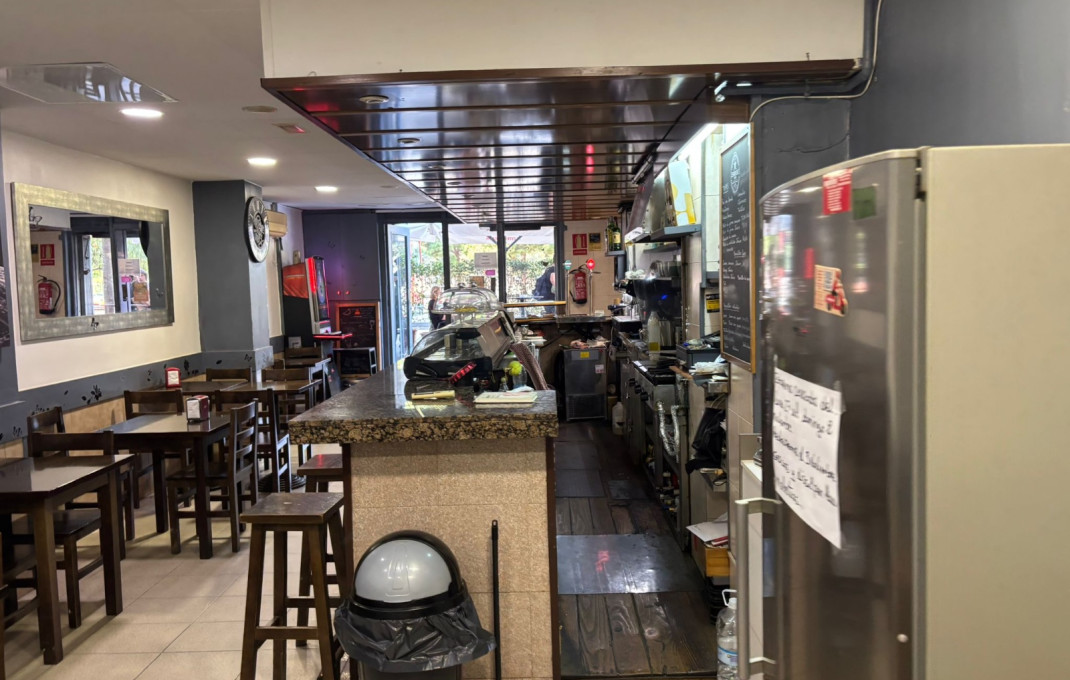 Traspaso - Bar Restaurante -
Barcelona - Eixample