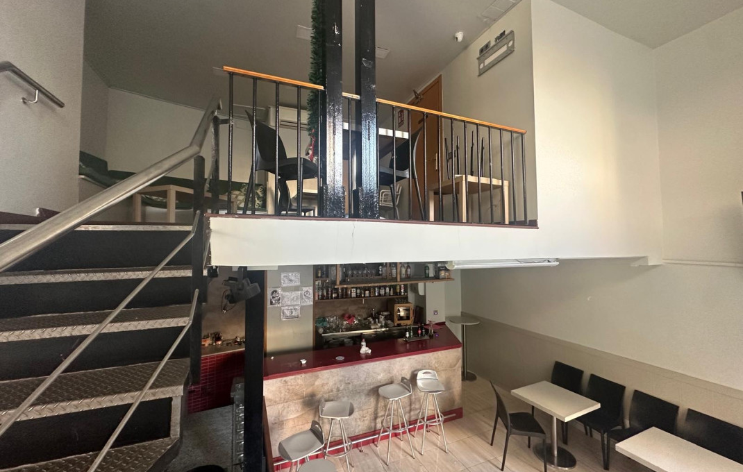 Traspaso - Licencia C2 -
Barcelona - Sants