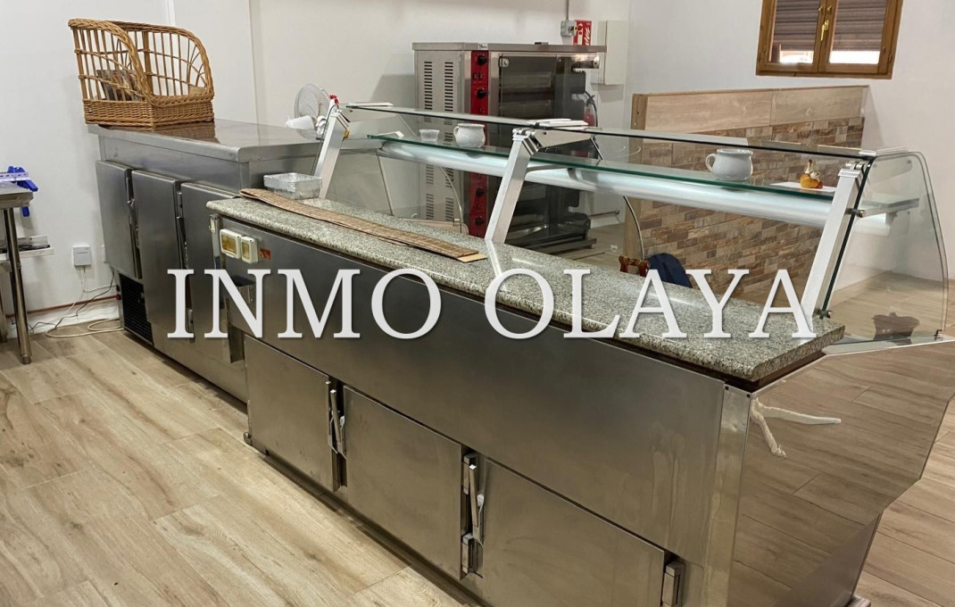 Transfert - rôtissoire -
Malgrat de Mar