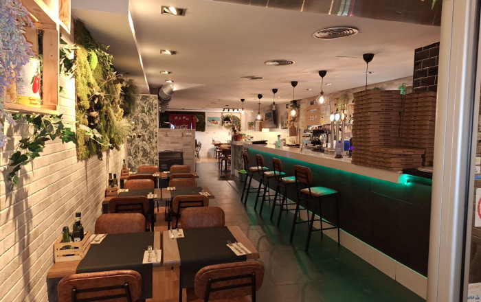 Traspaso - Restaurante -
Barcelona - Sant Martí