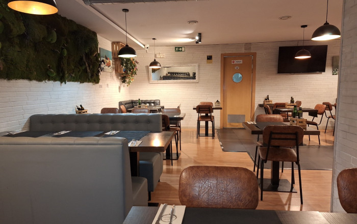 Traspaso - Restaurante -
Barcelona - Sant Martí