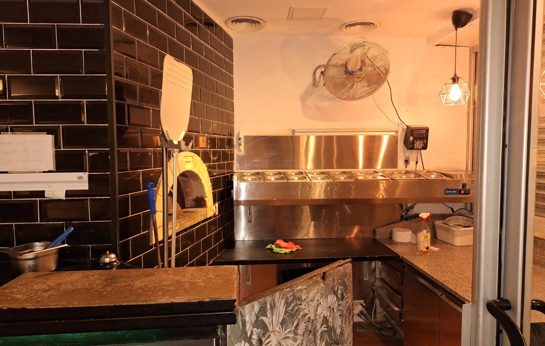 Traspaso - Restaurante -
Barcelona - Sant Martí