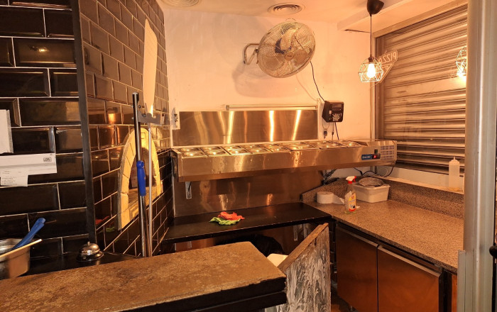 Traspaso - Restaurante -
Barcelona - Sant Martí