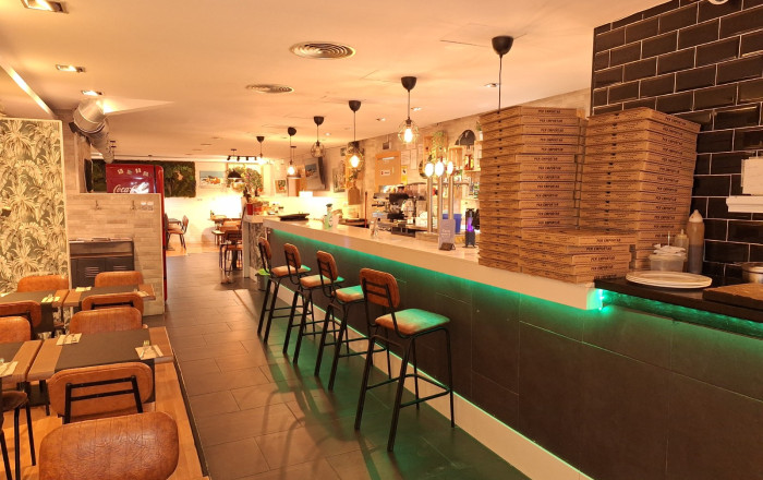 Traspaso - Restaurante -
Barcelona - Sant Martí