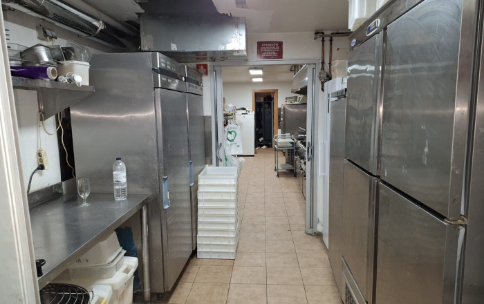 Traspaso - Restaurante -
Barcelona - Sant Martí