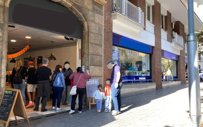 Traspaso - Obradores y/o Panaderias -
Barcelona - La Nova Esquerra De L´ Eixample