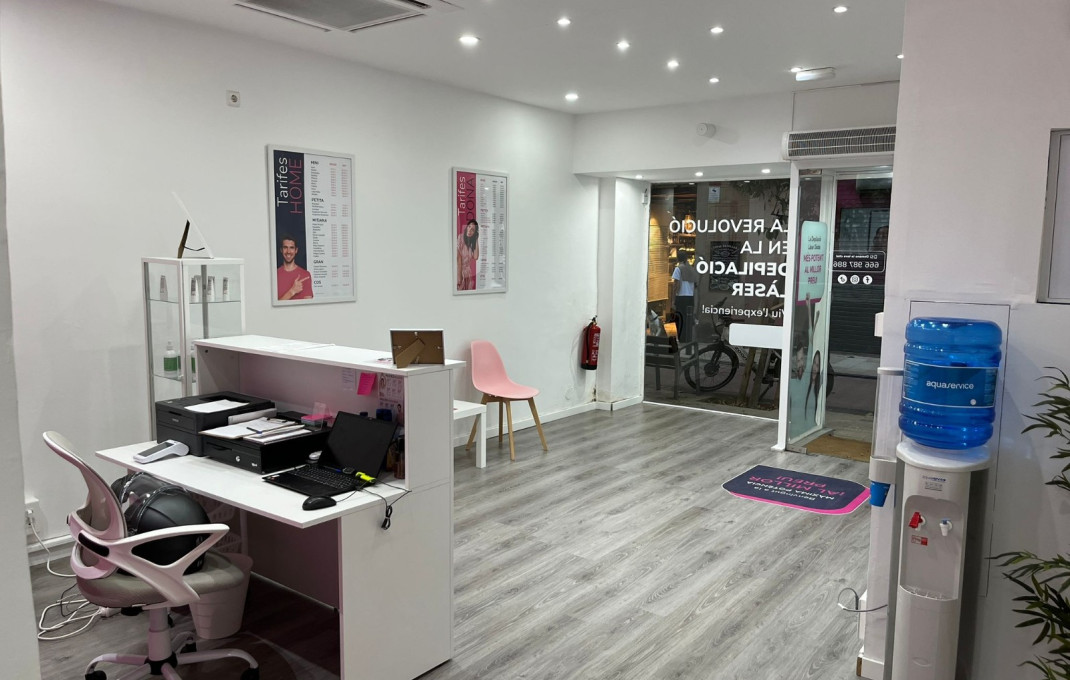 Traspaso - Local comercial -
Barcelona - Poblenou