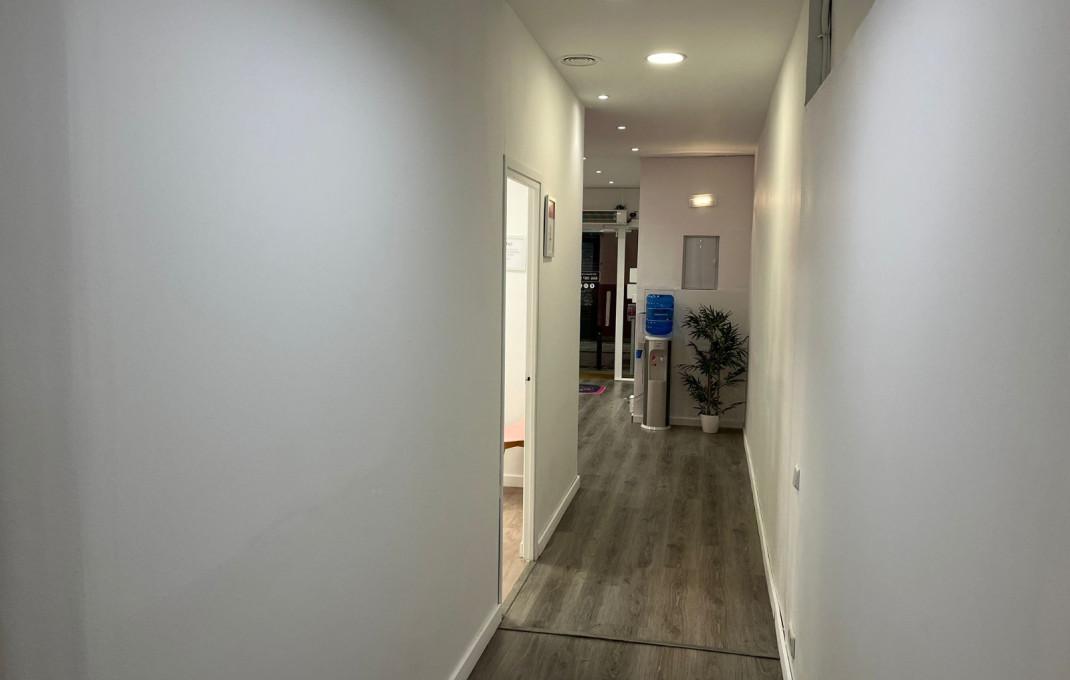 Traspaso - Local comercial -
Barcelona - Poblenou