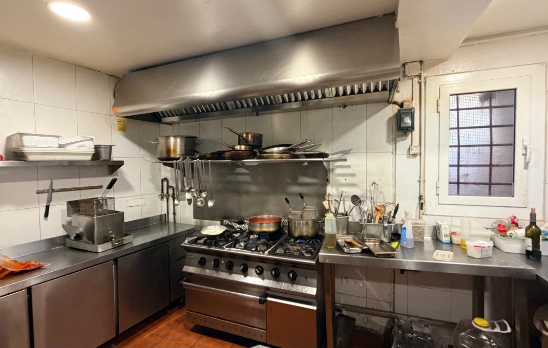 Traspaso - Restaurante -
Barcelona - Poblenou