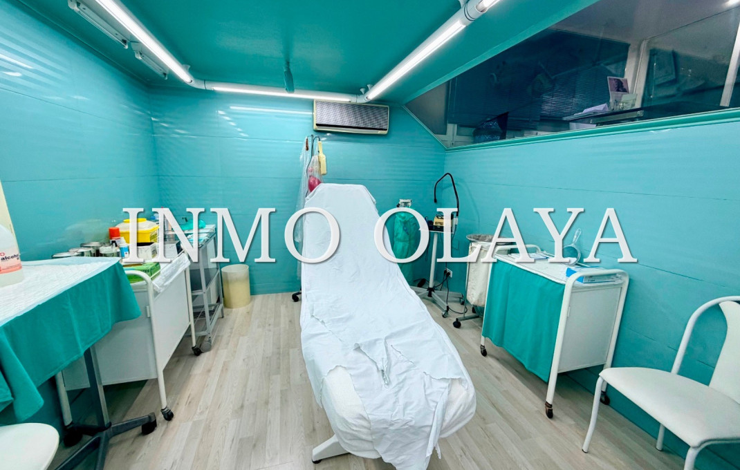 Alquiler - Clinica -
Barcelona - Sarria-Sant Gervasi