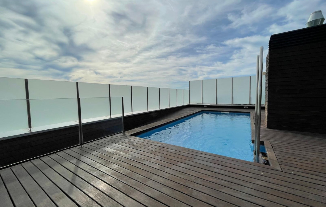 Sale - Piso -
Barcelona - Les corts