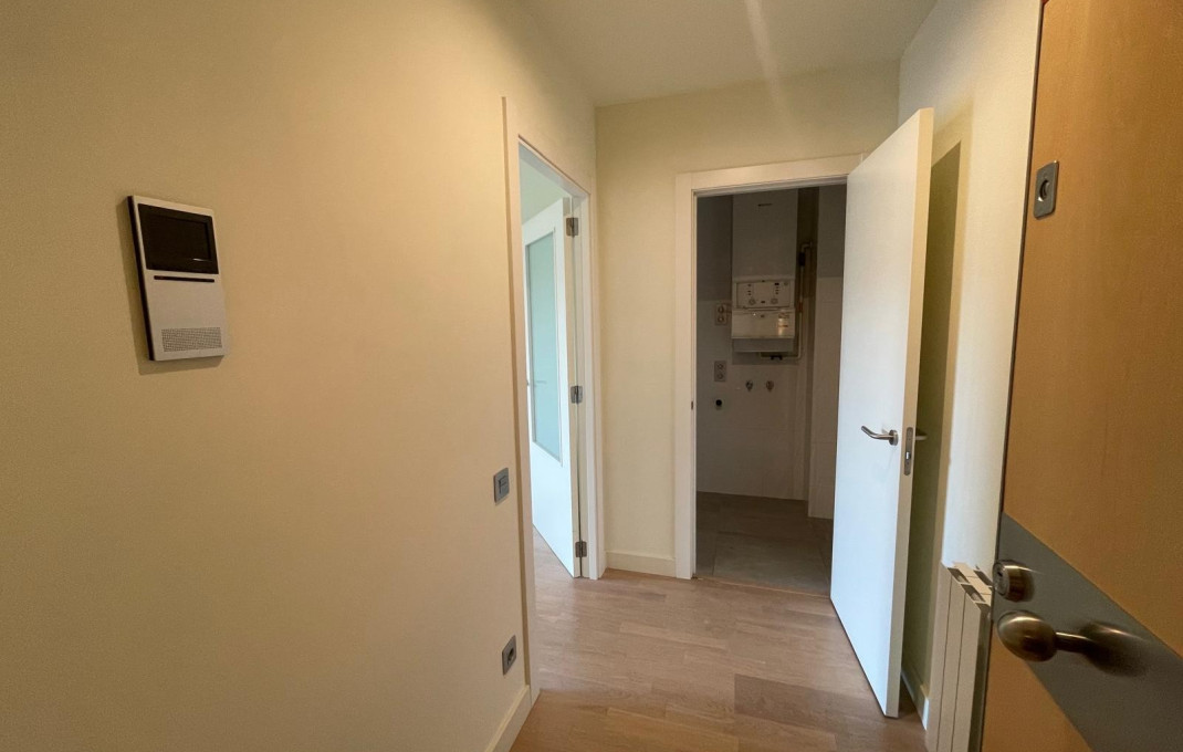 Sale - Piso -
Barcelona - Les corts