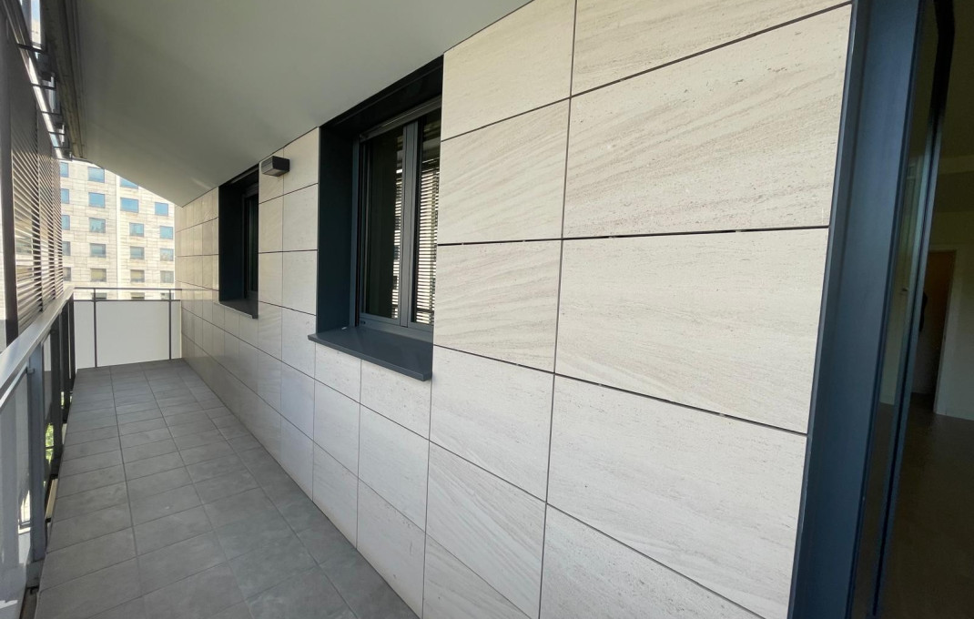 Sale - Piso -
Barcelona - Les corts