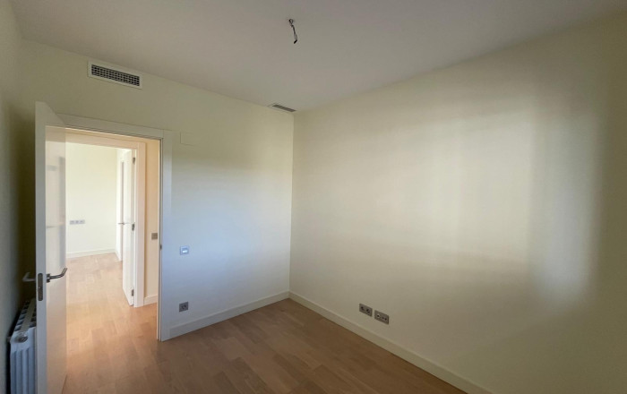 Sale - Piso -
Barcelona - Les corts