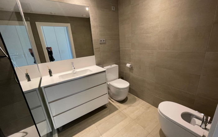 Venta - Piso -
Barcelona - Les corts