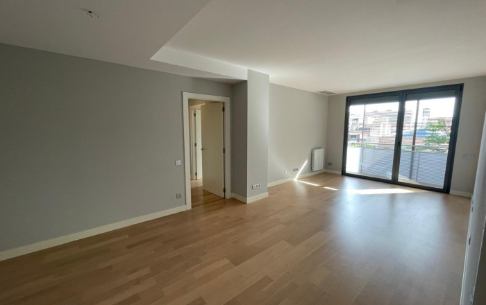 Venta - Piso -
Barcelona - Les corts