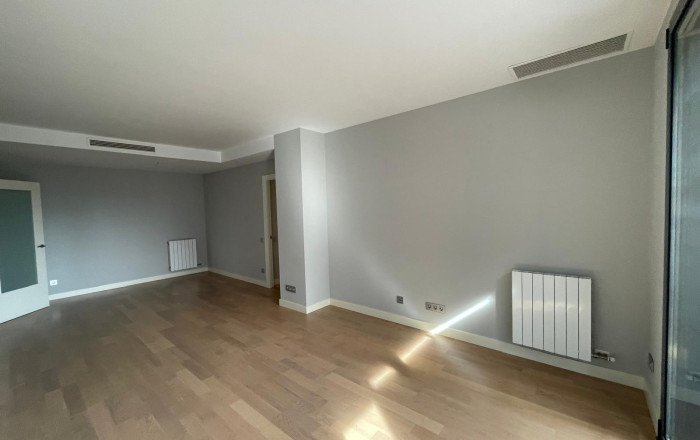 Venta - Piso -
Barcelona - Les corts