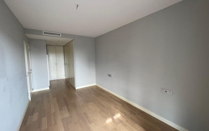 Venta - Piso -
Barcelona - Les corts