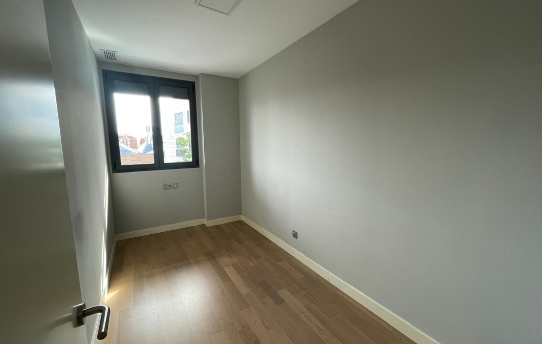 Venta - Piso -
Barcelona - Les corts