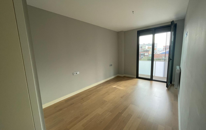 Venta - Piso -
Barcelona - Les corts