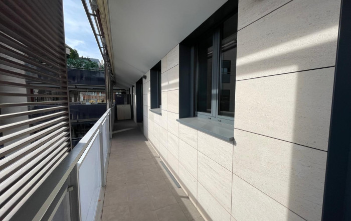 Venta - Piso -
Barcelona - Les corts