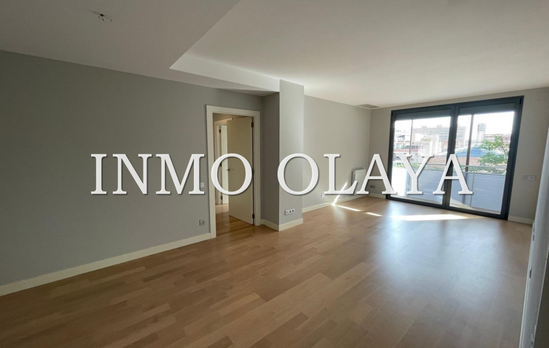 Venta - Piso -
Barcelona - Les corts