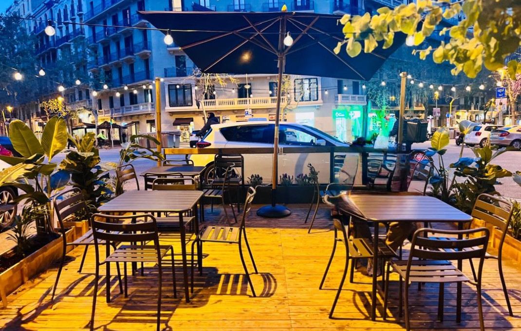 Traspaso - Bar Restaurante -
Barcelona - Eixample