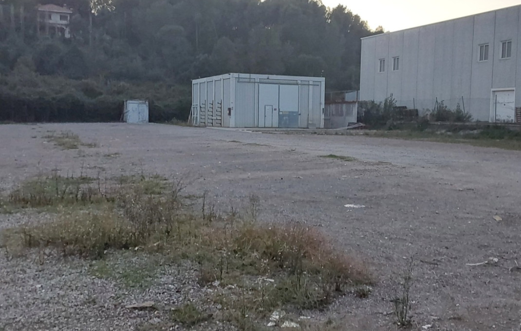 Alquiler - Terreno -
Sentmenat