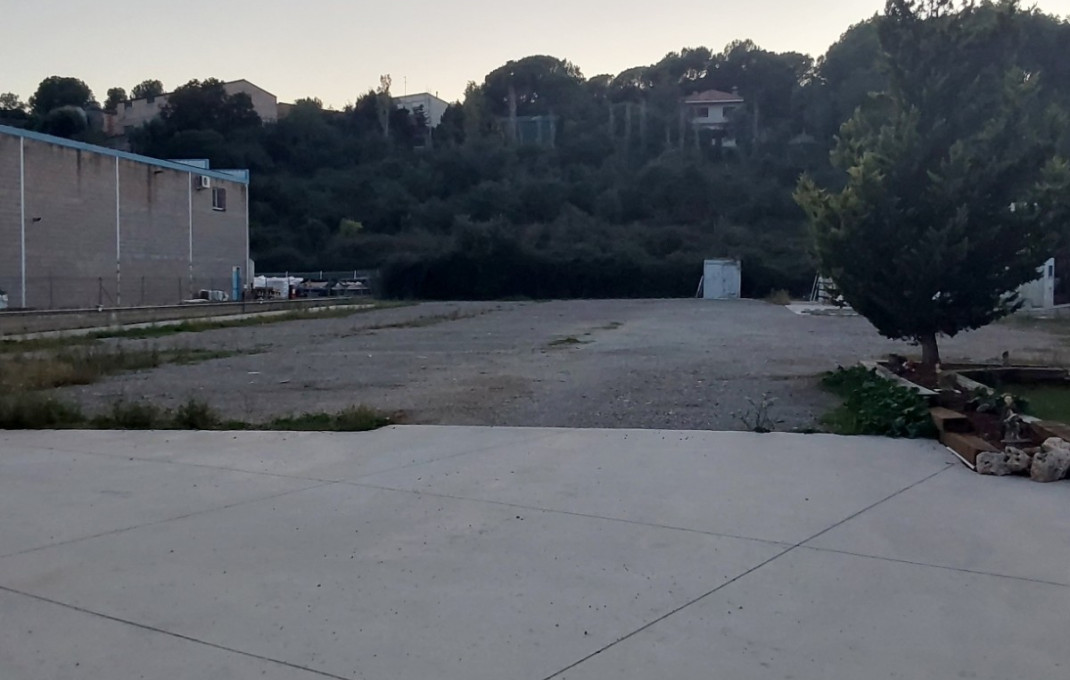 Alquiler - Terreno -
Sentmenat