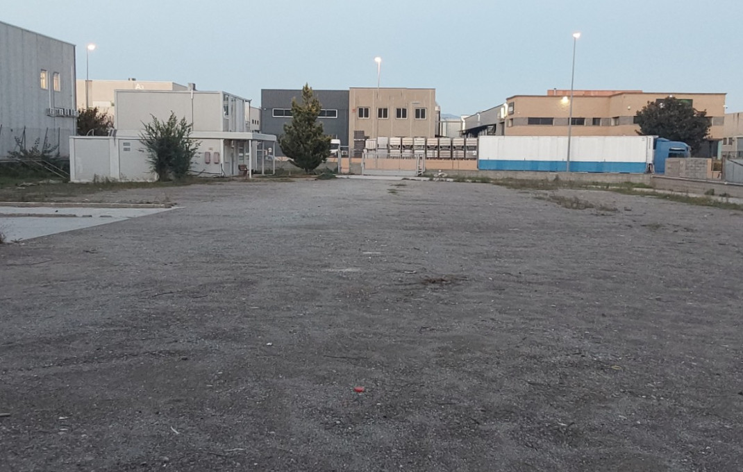 Alquiler - Terreno -
Sentmenat