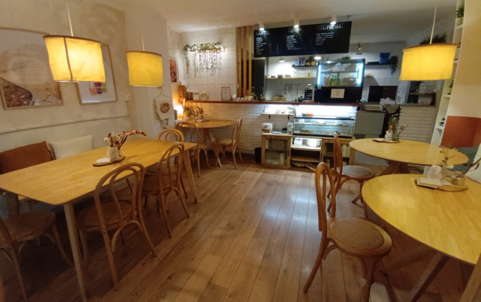 Traspaso - Licencia C2 -
Barcelona - Les corts