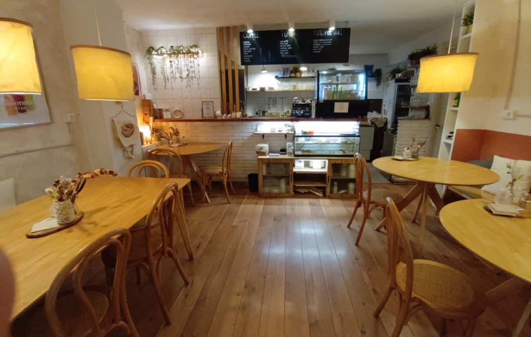 Traspaso - Licencia C2 -
Barcelona - Les corts