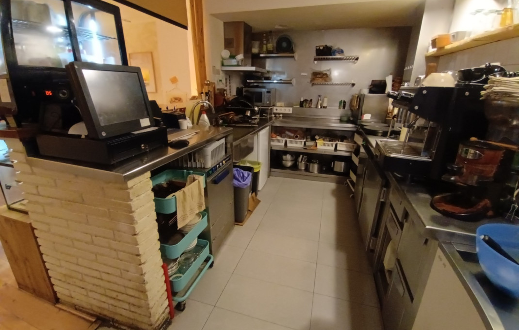 Traspaso - Licencia C2 -
Barcelona - Les corts