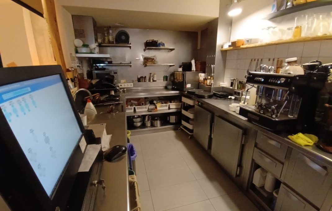 Traspaso - Licencia C2 -
Barcelona - Les corts