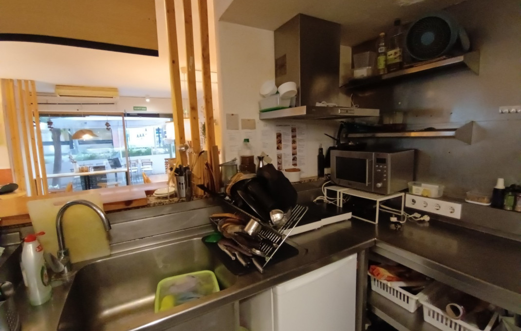 Traspaso - Licencia C2 -
Barcelona - Les corts