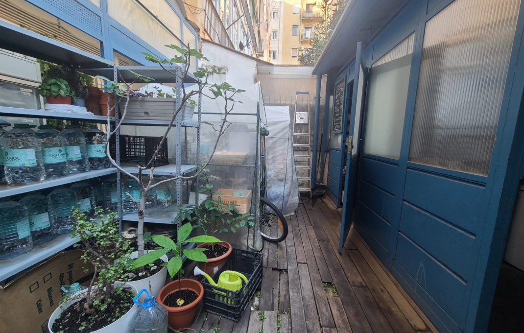 Traspaso - Restaurante -
Barcelona - Eixample