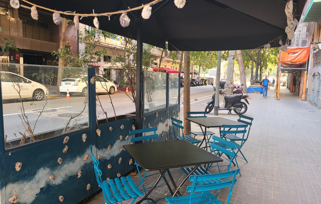 Traspaso - Restaurante -
Barcelona - Eixample