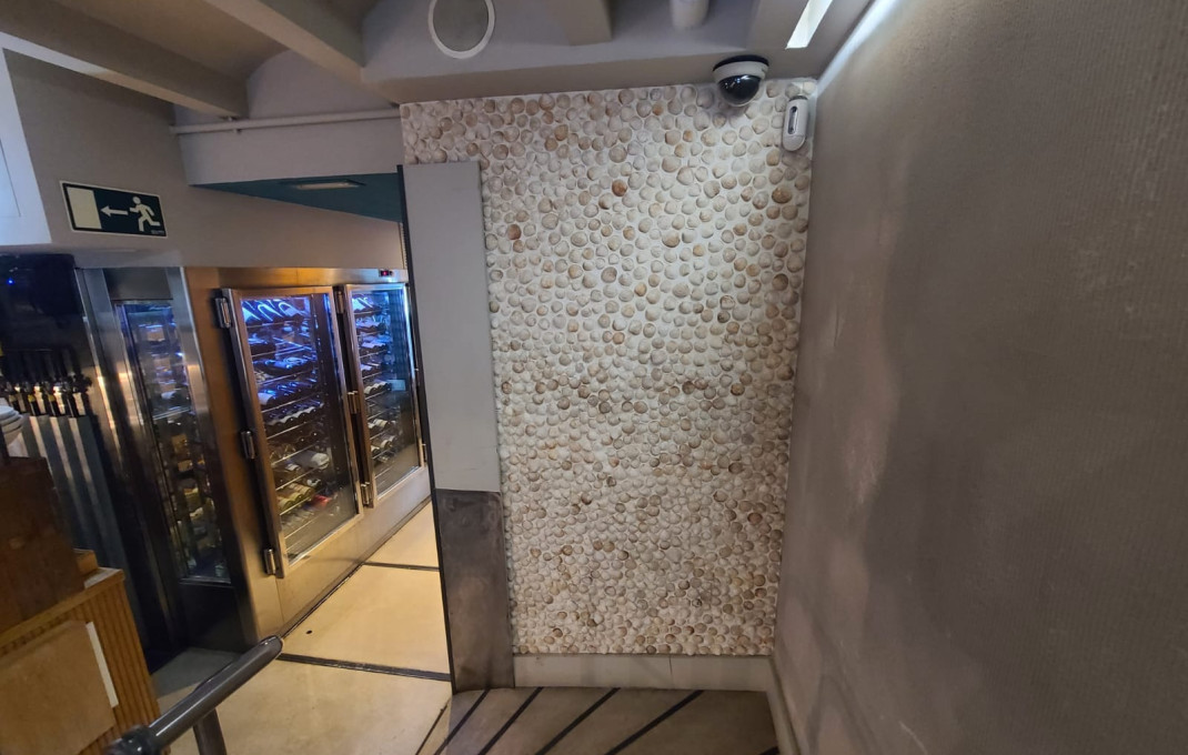 Traspaso - Restaurante -
Barcelona - Eixample