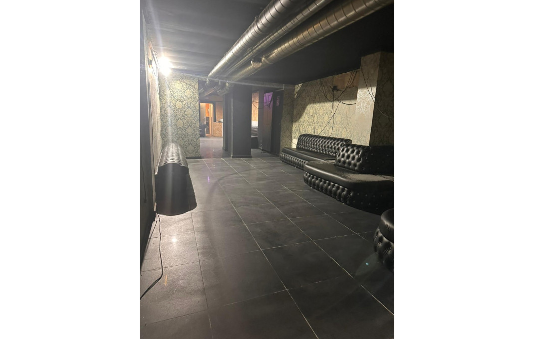 Transfert - Bar Copas Musical -
Barcelona - Eixample Izquierdo