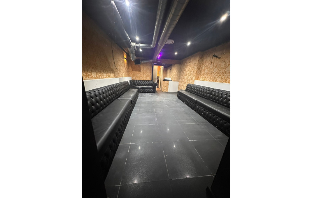 Transfert - Bar Copas Musical -
Barcelona - Eixample Izquierdo